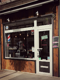 Photo n°3 de L'édition Limitée By Adeline à Abbeville (Salon de coiffure)