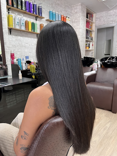 Peluquería y centro de Estética By Rose Lopes