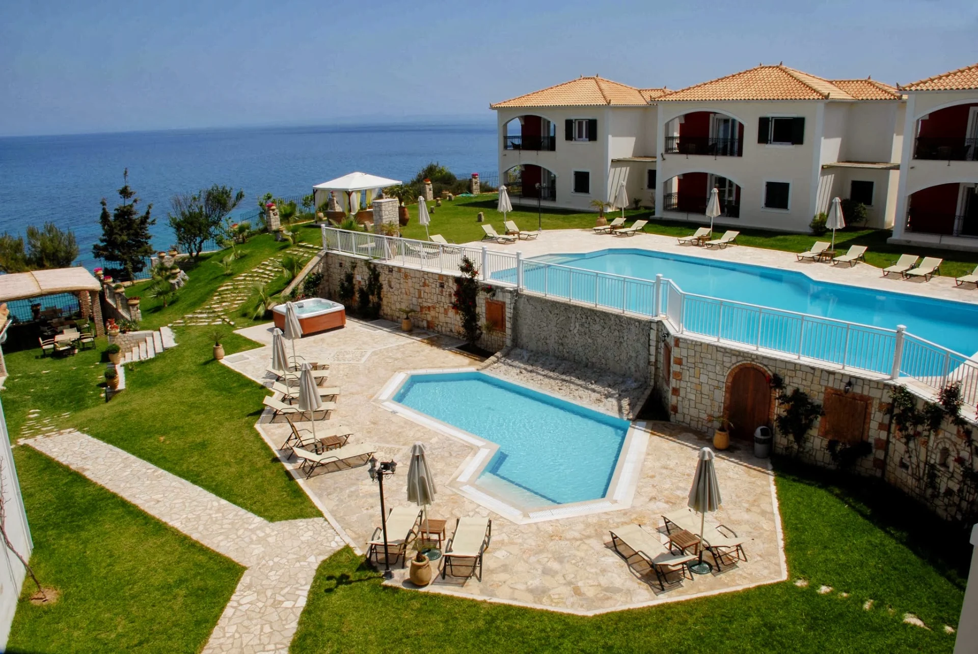 Erietta Aparthotel