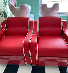 Photo n°2 de VINTAGE HAIR SHOP Coiffure à Pont-de-Buis-lès-Quimerch (Salon de coiffure)