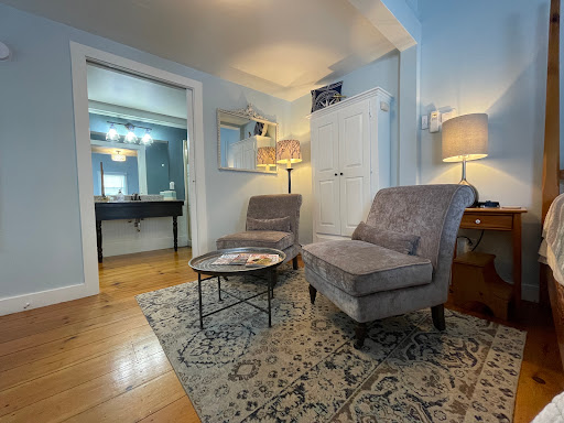 Blue Harbor House Inn - Thumbnail