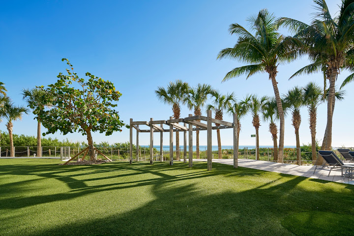 Carillon Miami Wellness Resort by null