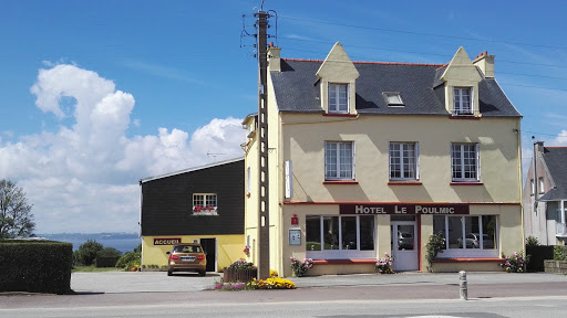 Photo de Hôtel Le Poulmic