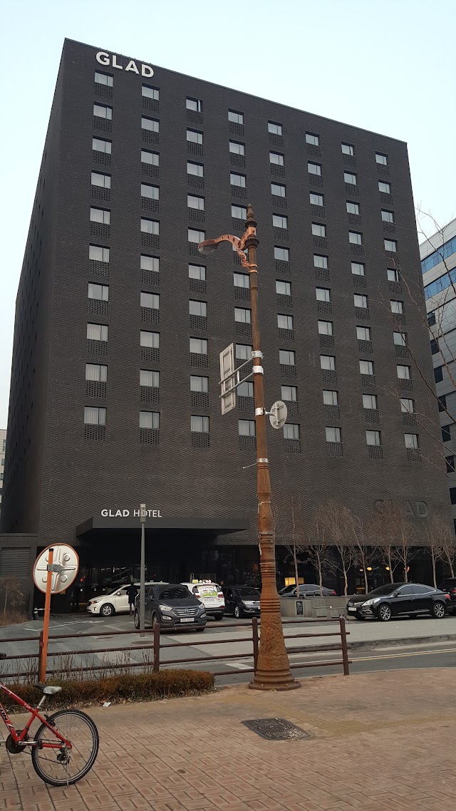 GLAD Hotel Yeouido Seoul