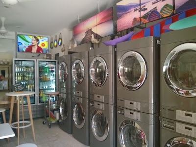 Photos of BEER & LAUNDRY