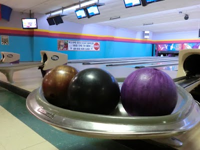 Cedar Bowling Center