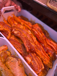 Photo n°2 de MELQUIOR Boucherie et Charcuterie traditionnelle à Maillane (Boucherie-charcuterie)