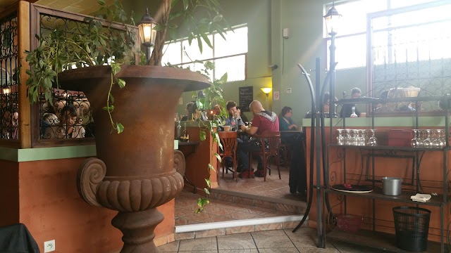 Villa Pizza