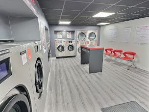 Photo n°6 de Laverie Speed Queen - Guérande à Guérande (Laverie automatique)