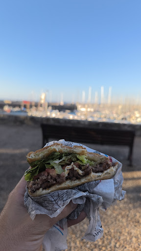 Photo 2 - Le Gourmet Burger
