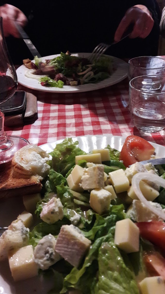 Chez Les Ploucs