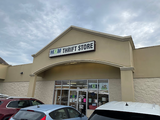 FHS Thrift Store - Visual