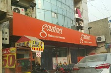 Gourmet Bakers & Sweets lahore 167 College Road