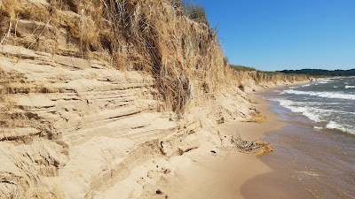 Saugatuck Harbor Natural Area