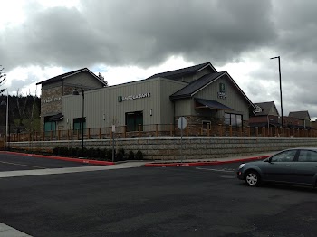 Umpqua Bank photo