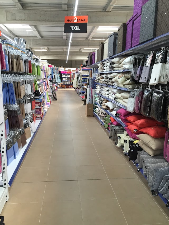 MAXI BAZAR OSONA S.L