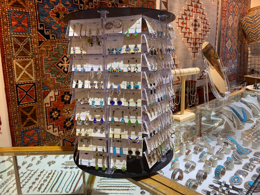 Momeni's Gallery | Fine Jewelry - Handmade Rugs - Gift Items - Thumbnail