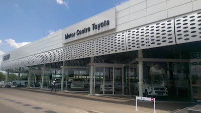Photos of Motor Centre Showroom