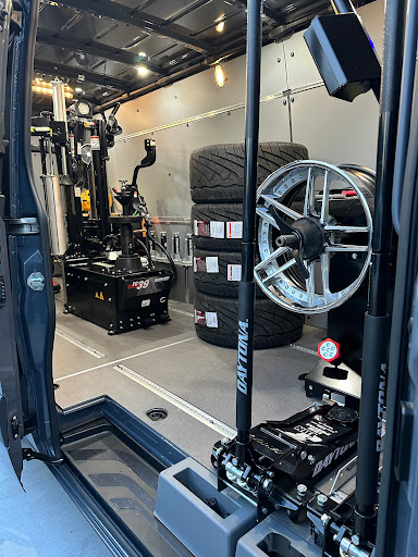 Tirewire - Visual