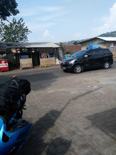 Photos of Alfamart Cisitu