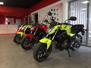 Photo n°11 de Honda Motos Nancy - T-2R Team Red à Nancy (Magasin de motos)