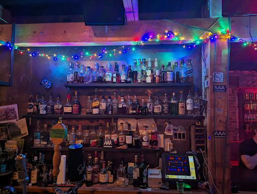 AAA Bar - Visual