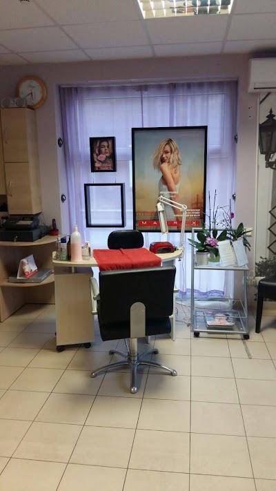 beauty-salon