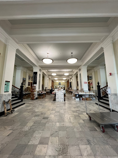 Rosenberg Library - Visual