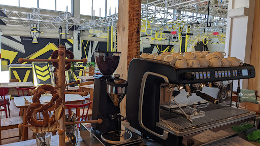 Stunt-Café - Visual