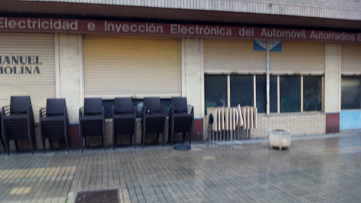 Talleres Molina Logo