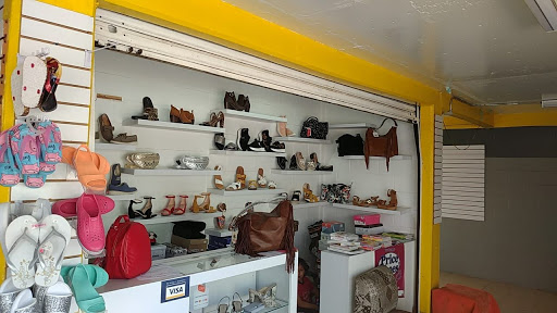 Zapatería y Accesorios para Dama