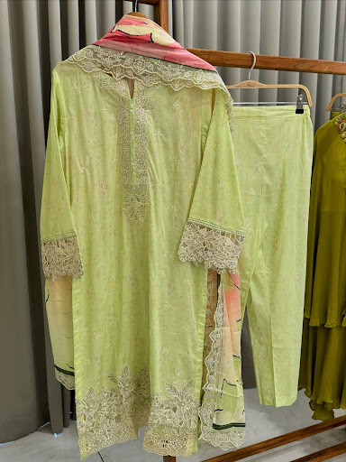 Gallery image 13