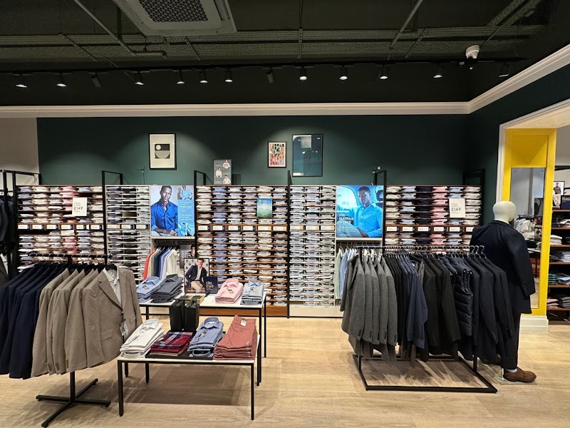 Charles Tyrwhitt photo 2
