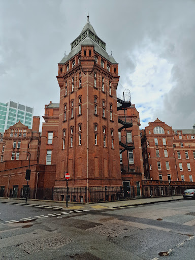 University College Hospital : Elizabeth Garrett Anderson Wing - Thumbnail