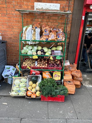 Central Food and Wine off-licence