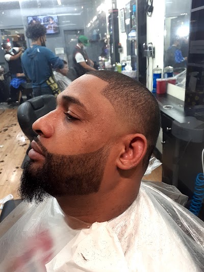 Roberto s style barber shop