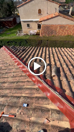 Photo de France renov habitat - Couvreur Bordeaux : Réparation Démoussage Dépannage Étanchéité Toiture Couverture Peinture 33 Gironde à Bordeaux (33000;33100;33200;33300;33800)