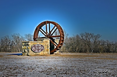 Alta Vista Water Wheel Welcome Sign