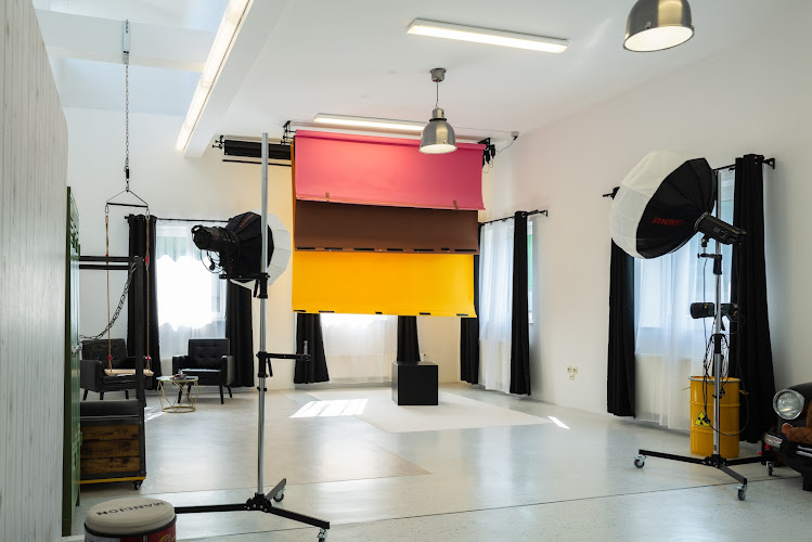 101 FILM: Foto | Film | Mietstudios photo