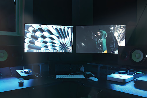 V1 Studios - Visual