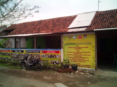 Photos of SLB Putra Mandiri Kawunganten