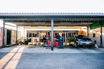 ビーライン 空港南店