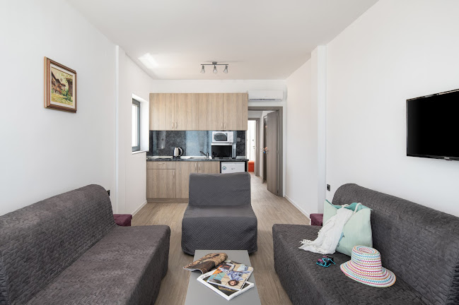 Grand Dodo's Seaview Studios - Μεσσάπια