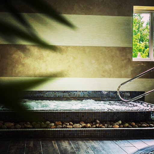 Beau Monde Salon & Spa