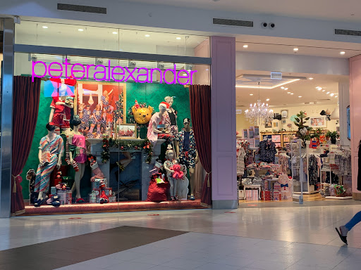 Peter Alexander Rockingham Logo
