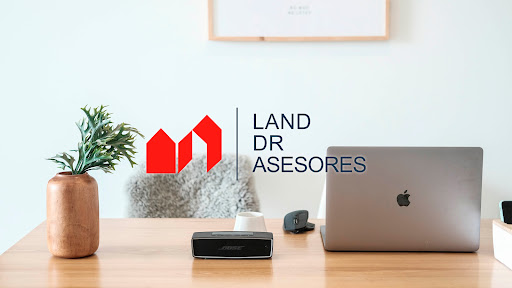 Land DR Asesores - Thumbnail