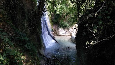 Cascate Intermedie di Sarnano della Chiesetta della Madonna di Loreto