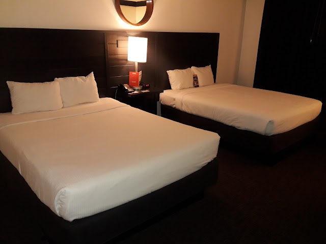 Hooters Casino Hotel