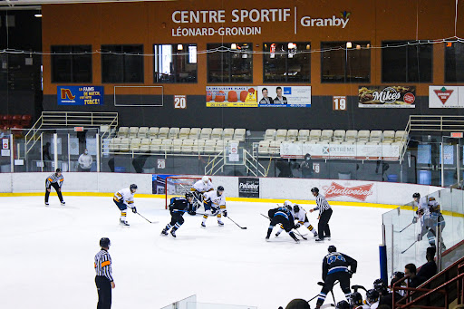 Center sportif Léonard-Grondin - Thumbnail