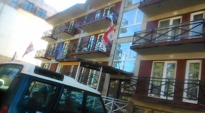 Photos of Mgzavruli Khizhina